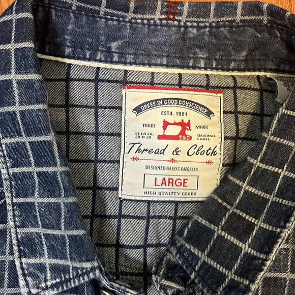 Men’s Scully Plaid Denim Button Down Shirt by Thread & Cloth / Size Large - Picture 2 of 7